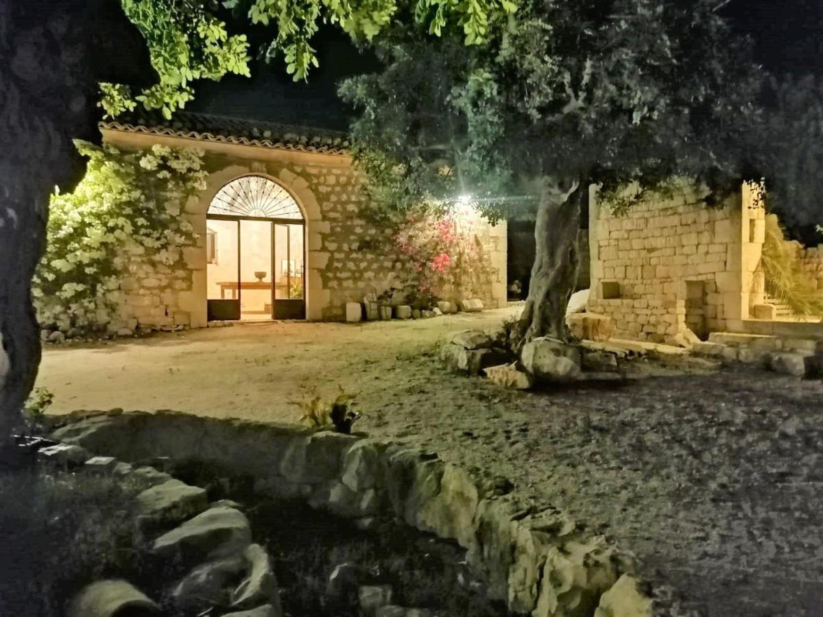 Il Baglio Di Kharrub Rural Guest House Pozzallo Luaran gambar