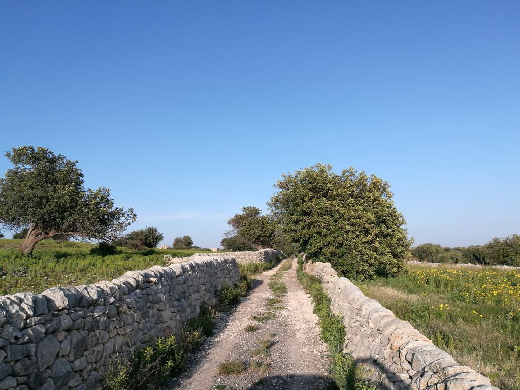 Il Baglio Di Kharrub Rural Guest House Pozzallo Luaran gambar